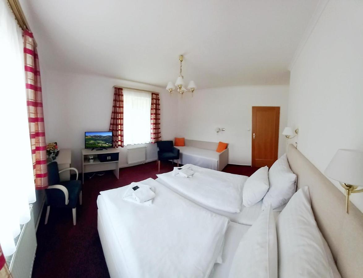 Hotel Hradec Špindlerŭv Mlýn Luaran gambar