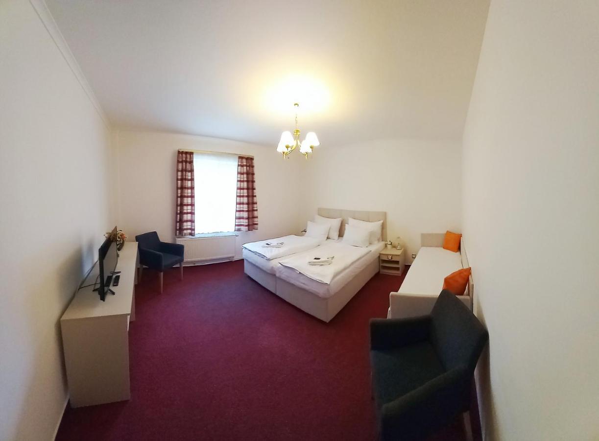 Hotel Hradec Špindlerŭv Mlýn Luaran gambar