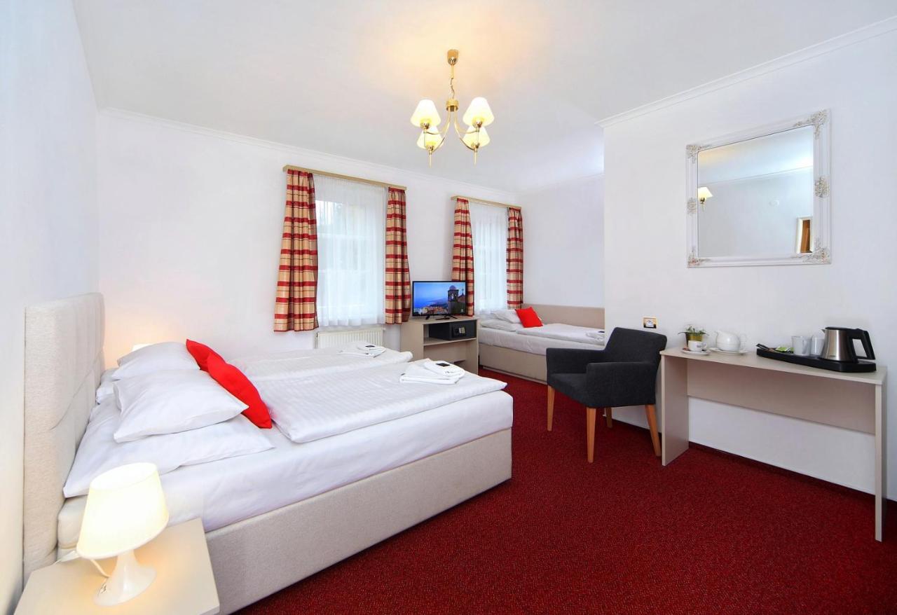 Hotel Hradec Špindlerŭv Mlýn Luaran gambar