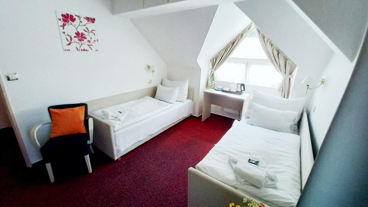 Hotel Hradec Špindlerŭv Mlýn Luaran gambar