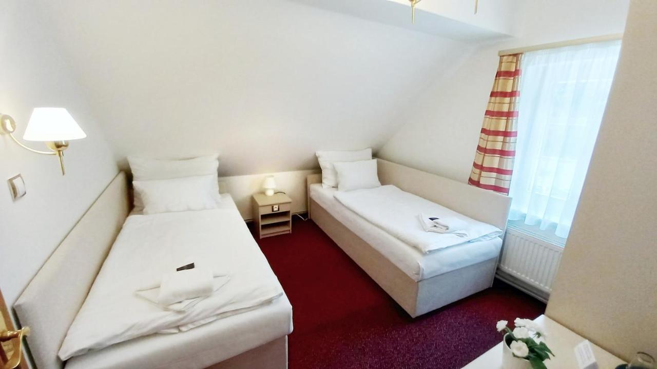 Hotel Hradec Špindlerŭv Mlýn Luaran gambar