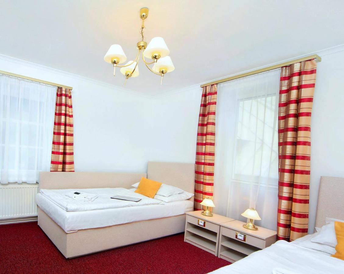 Hotel Hradec Špindlerŭv Mlýn Luaran gambar