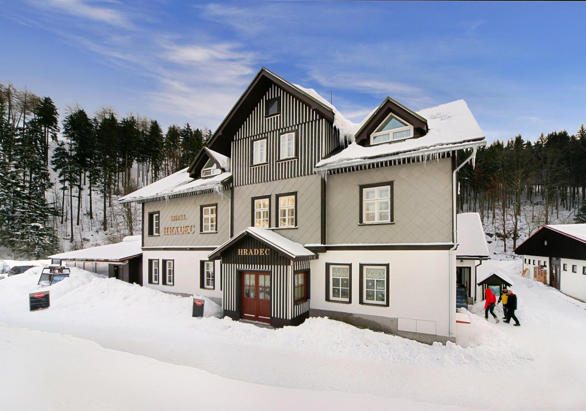Hotel Hradec Špindlerŭv Mlýn Luaran gambar