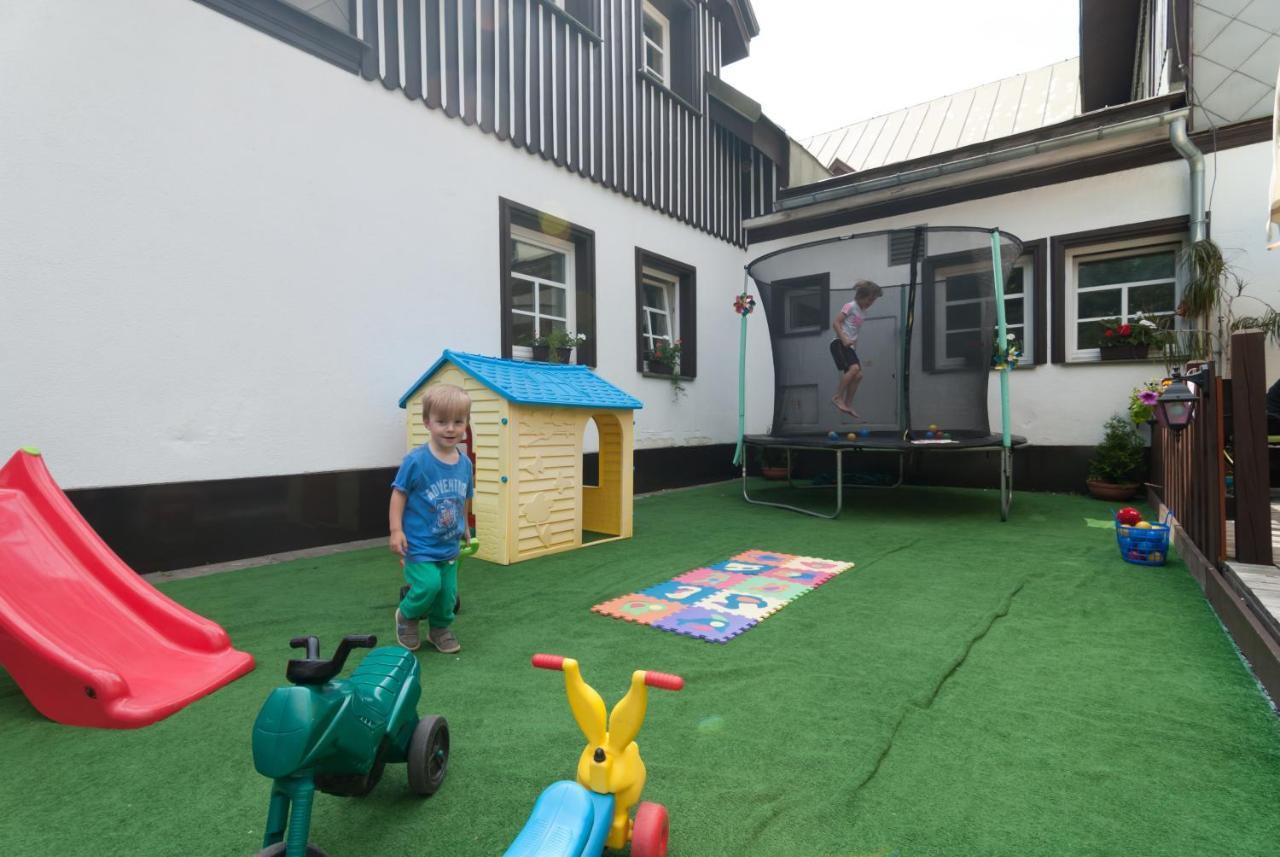 Hotel Hradec Špindlerŭv Mlýn Luaran gambar